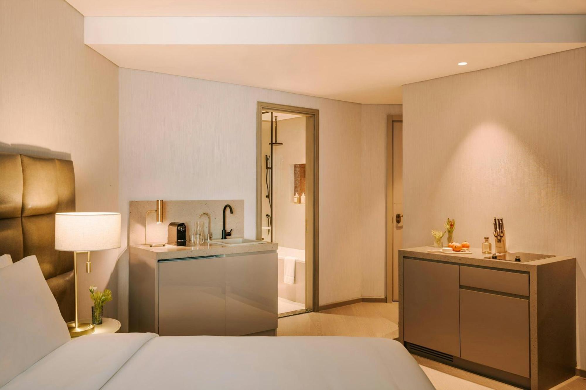 Sonder By Marriott Bonvoy Business Bay Apartments Dubai Exterior photo